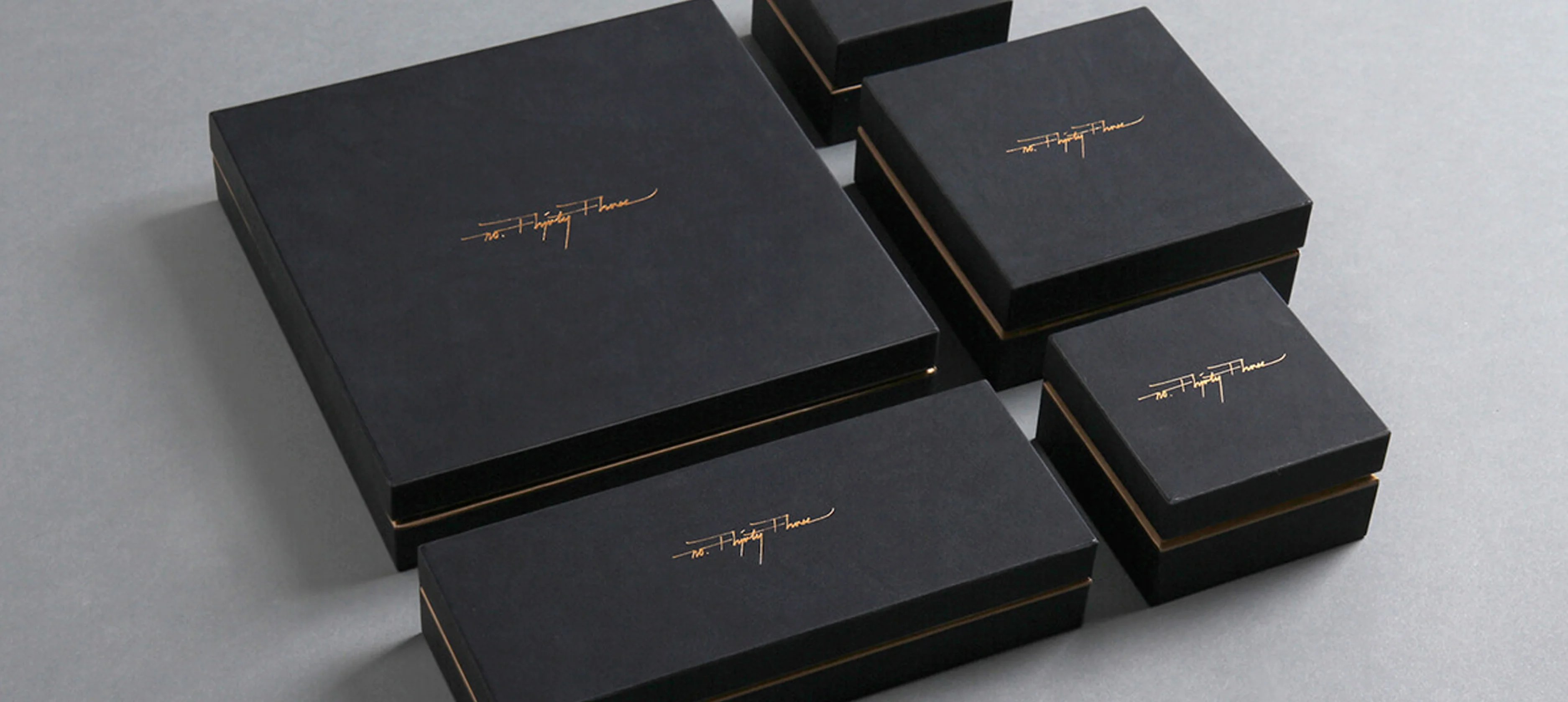 luxury-apparel-boxes - Custom Boxes Only